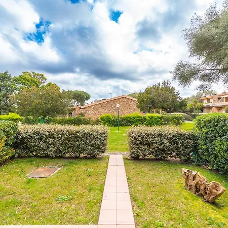Brorent- La Cinta Apartment